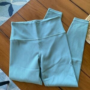 Athleta ribbed 7/8 Elation leggings